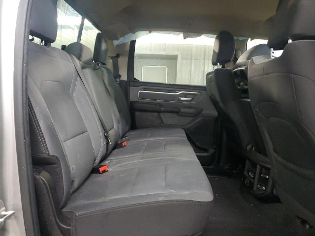 1C6SRFFT9KN755955 - 2019 RAM 1500 BIG HORN/LONE STAR SILVER photo 10