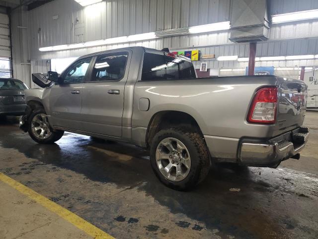 1C6SRFFT9KN755955 - 2019 RAM 1500 BIG HORN/LONE STAR SILVER photo 2