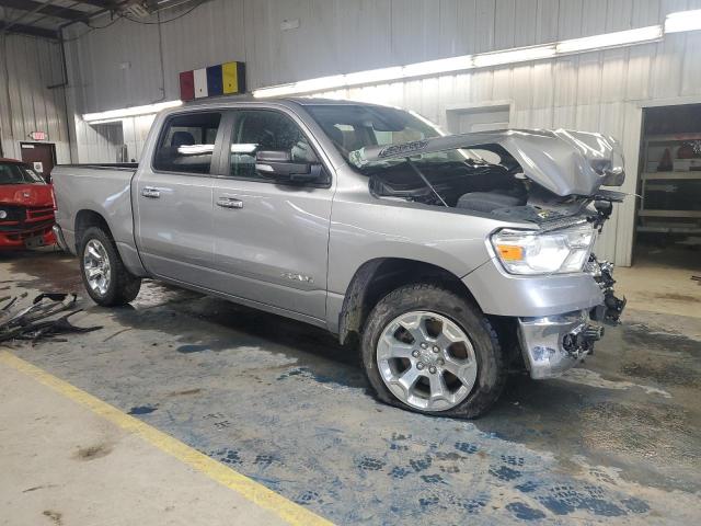 1C6SRFFT9KN755955 - 2019 RAM 1500 BIG HORN/LONE STAR SILVER photo 4