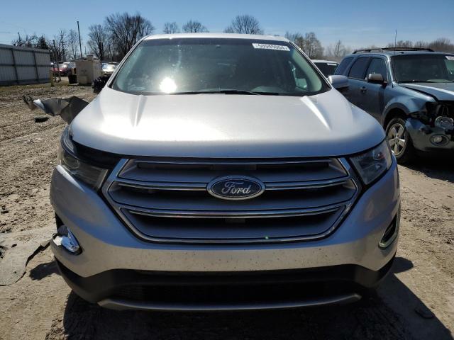 2FMPK4J91JBB30555 - 2018 FORD EDGE SEL SILVER photo 5