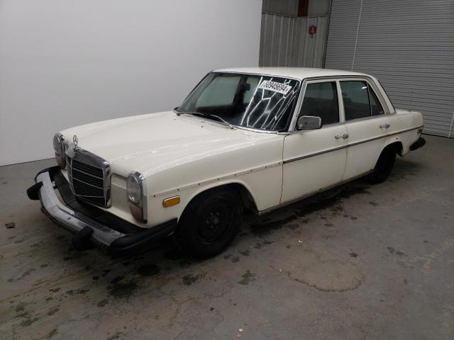 1975 MERCEDES-BENZ 240 D, 