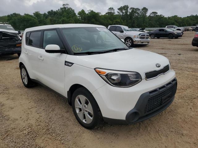 KNDJN2A22G7389307 - 2016 KIA SOUL WHITE photo 4