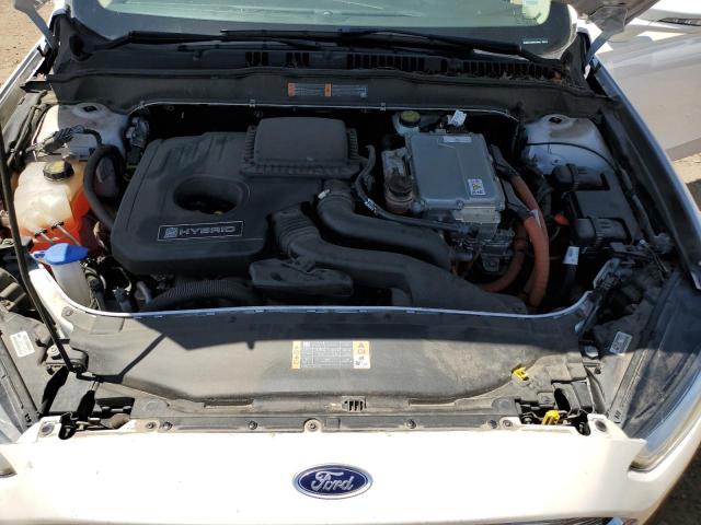 3FA6P0LU0GR314509 - 2016 FORD FUSION SE HYBRID WHITE photo 11