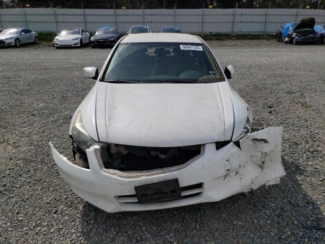 1HGCP2F34CA109034 - 2012 HONDA ACCORD LX WHITE photo 5