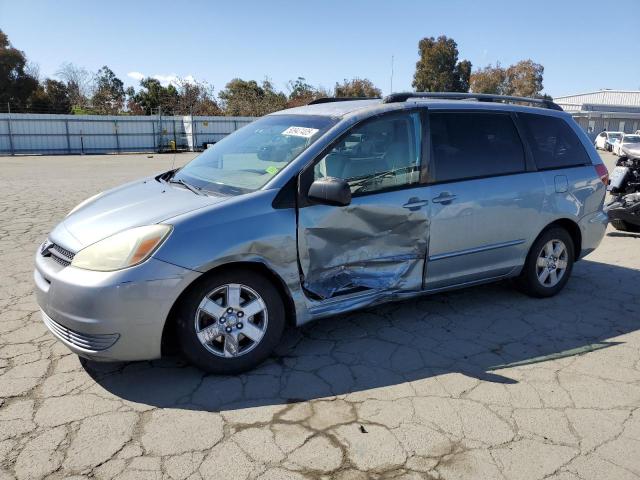2004 TOYOTA SIENNA CE, null