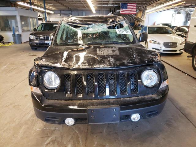 1C4NJRFB9FD176482 - 2015 JEEP PATRIOT LATITUDE BLACK photo 5