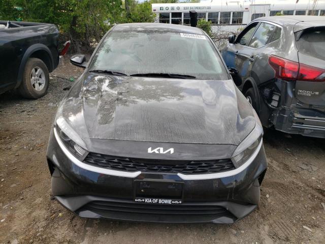 3KPF24AD3NE455470 - 2022 KIA FORTE FE CHARCOAL photo 5