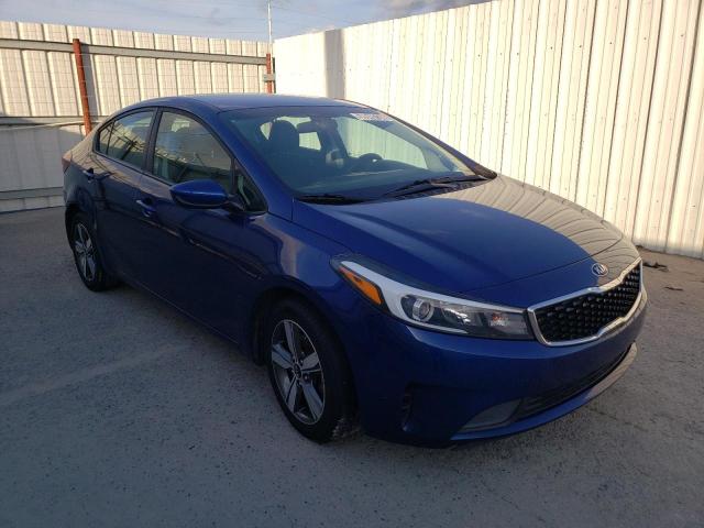 3KPFL4A77JE166643 - 2018 KIA FORTE LX BLUE photo 4