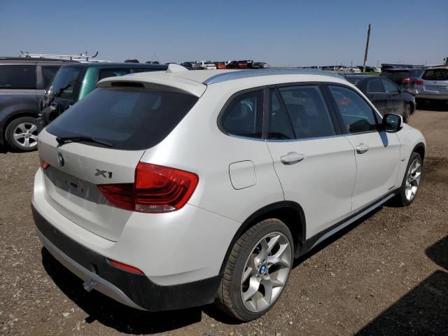 WBAVL1C51CVR77288 - 2012 BMW X1 XDRIVE28I WHITE photo 3