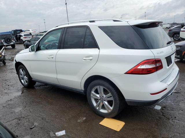 4JGDA5HBXFA606115 - 2015 MERCEDES-BENZ ML 350 4MATIC WHITE photo 2