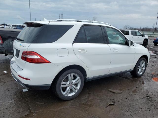 4JGDA5HBXFA606115 - 2015 MERCEDES-BENZ ML 350 4MATIC WHITE photo 3