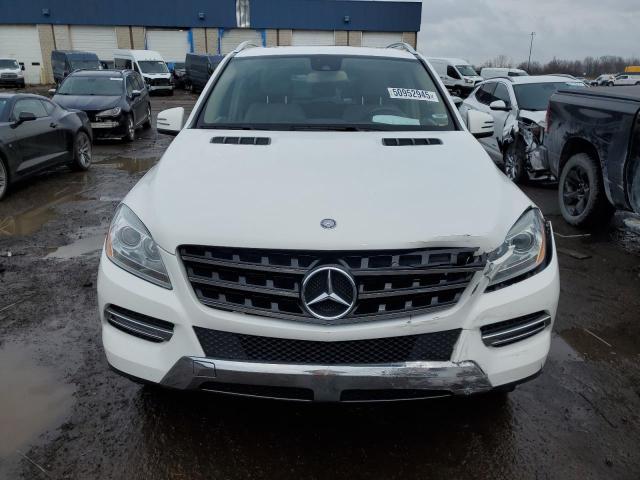 4JGDA5HBXFA606115 - 2015 MERCEDES-BENZ ML 350 4MATIC WHITE photo 5