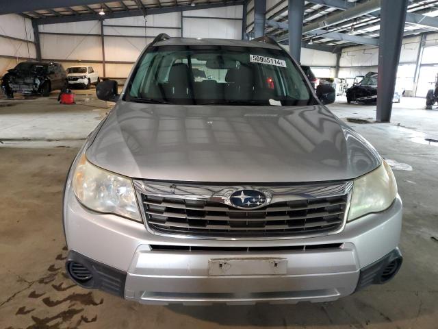 JF2SH6BC3AH767146 - 2010 SUBARU FORESTER XS Gümüş foto 5