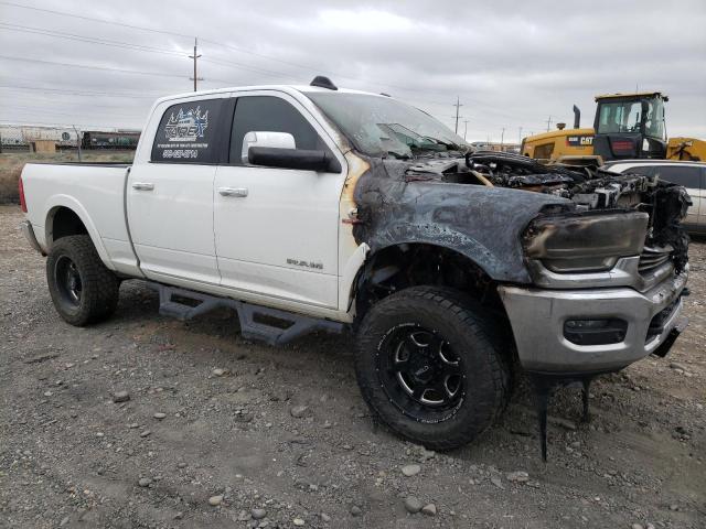 3C6UR5FL3LG110909 - 2020 RAM 2500 LARAMIE WHITE photo 4