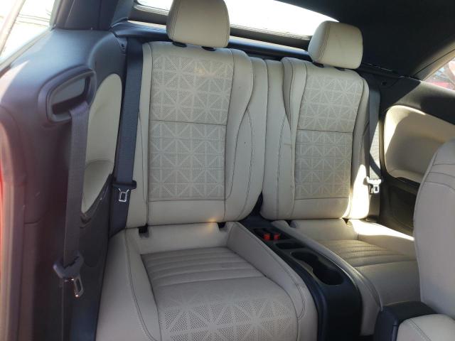 W04WJ3N54KG300478 - 2019 BUICK CASCADA SPORT TOURING RED photo 10