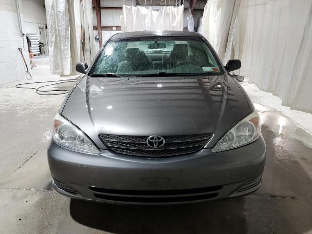 4T1BE32K02U631803 - 2002 TOYOTA CAMRY LE SILVER photo 5