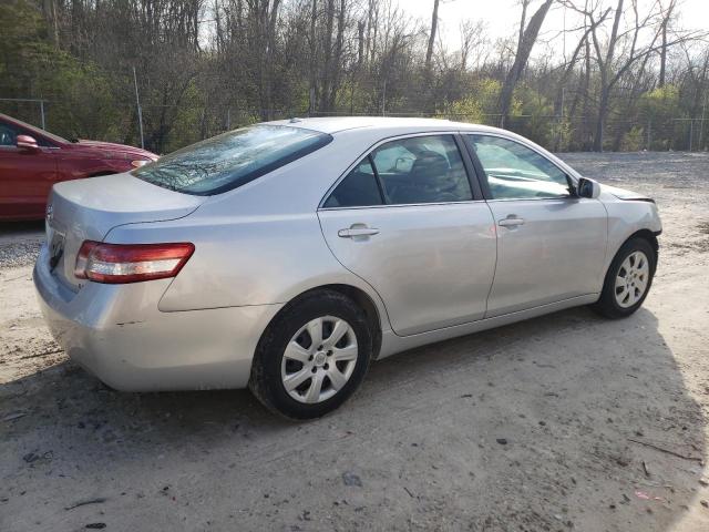 4T4BF3EK1BR143569 - 2011 TOYOTA CAMRY BASE SILVER photo 3