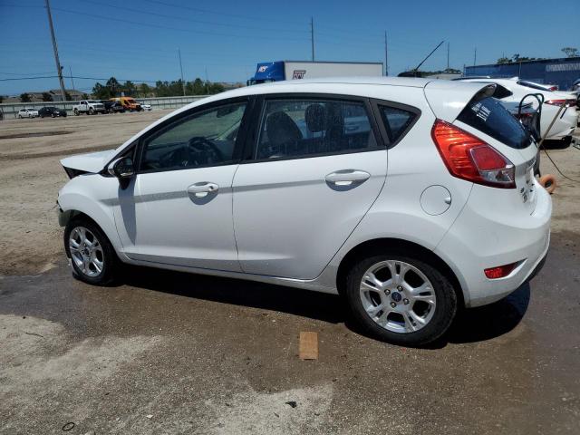 3FADP4EJXEM131405 - 2014 FORD FIESTA SE WHITE photo 2