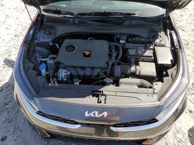 3KPF54AD3NE481333 - 2022 KIA FORTE GT LINE GRAY photo 11