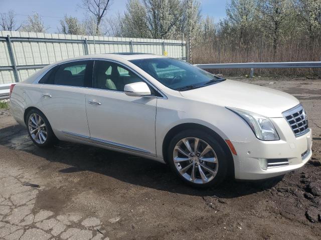 2G61P5S35E9212848 - 2014 CADILLAC XTS PREMIUM COLLECTION WHITE photo 4