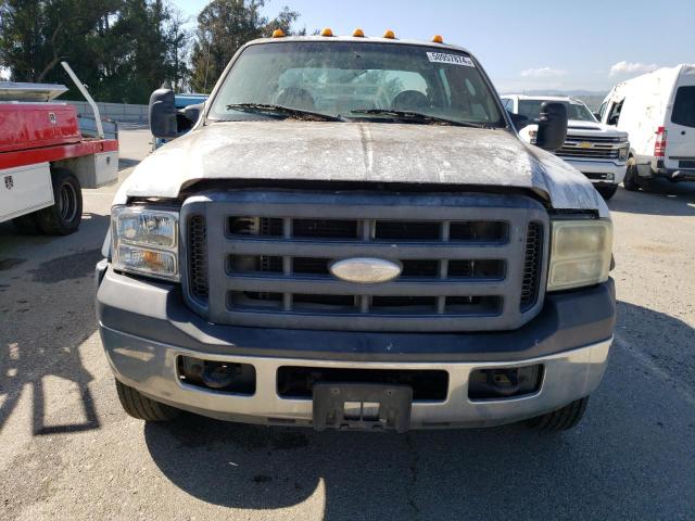 1FDXW46P16EA34061 - 2006 FORD F450 SUPER DUTY WHITE photo 5