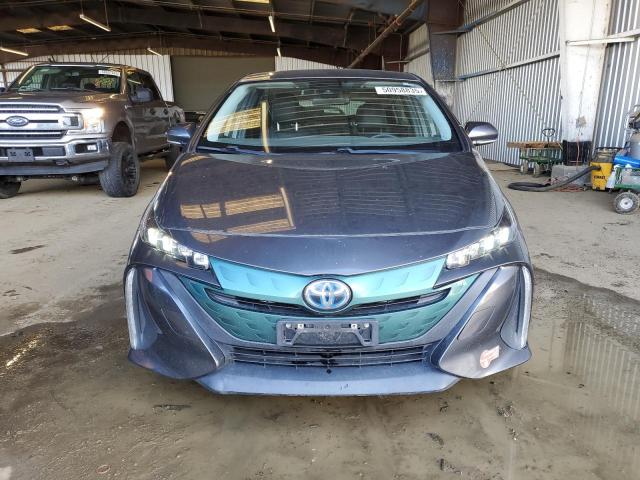 JTDKARFP1H3001702 - 2017 TOYOTA PRIUS PRIM 灰色 照片 5