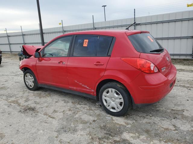 3N1BC1CP8AL368349 - 2010 NISSAN VERSA S RED photo 2