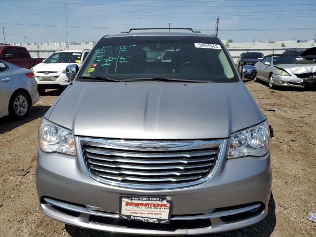 2C4RC1JG9GR121416 - 2016 CHRYSLER TOWN & COU LIMITED GRAY photo 5