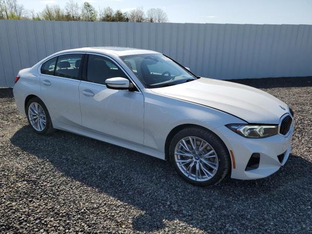 3MW39FS02R8E38800 - 2024 BMW 330XE Biały zdjęcie 4