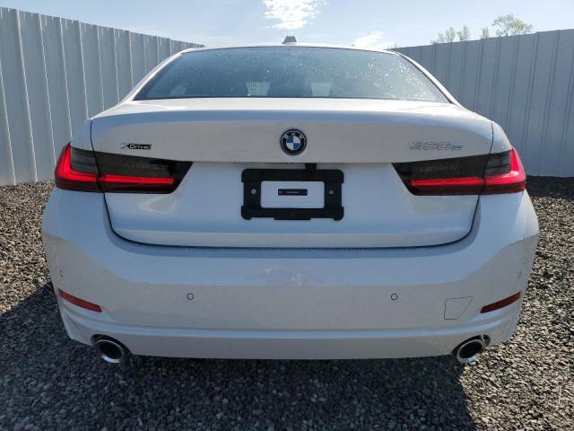 3MW39FS02R8E38800 - 2024 BMW 330XE Biały zdjęcie 6