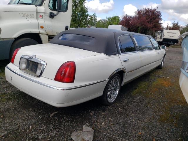 1L1FM81W7XY629408 - 1999 LINCOLN TOWN CAR EXECUTIVE WHITE photo 3
