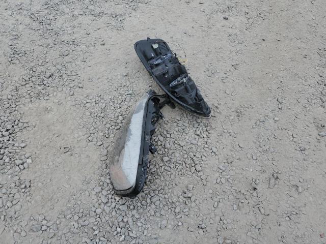 2G2WP552X81189208 - 2008 PONTIAC GRAND PRIX 银色 照片 12