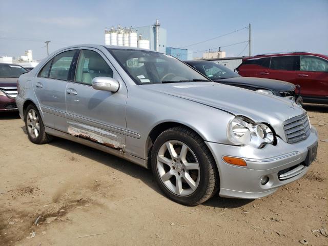 WDBRF92H17F888759 - 2007 MERCEDES-BENZ C 280 4MATIC SILVER photo 4