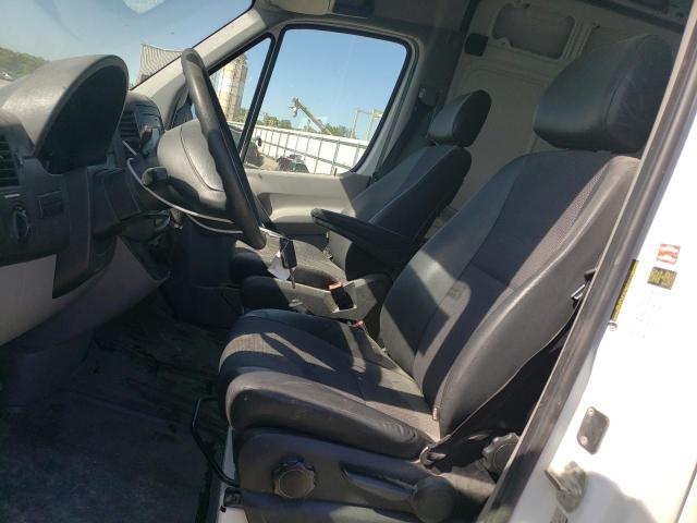 WDYPE8CD2HP517966 - 2017 FREIGHTLINER SPRINTER 2500 WHITE photo 7