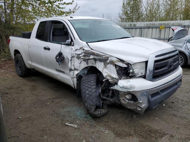 5TFUM5F12CX036786 - 2012 TOYOTA TUNDRA DOUBLE CAB SR5 WHITE photo 4