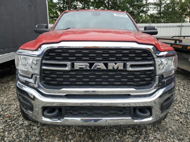 3C7WRNDL9NG150468 - 2022 RAM 5500 RED photo 5