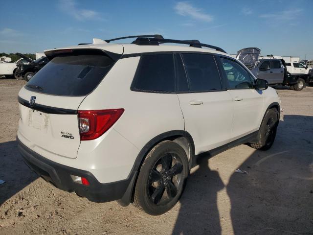 5FNYF8H08LB003819 - 2020 HONDA PASSPORT ELITE WHITE photo 3