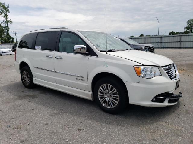 2C4RC1CG6DR650587 - 2013 CHRYSLER TOWN & COU TOURING L WHITE photo 4