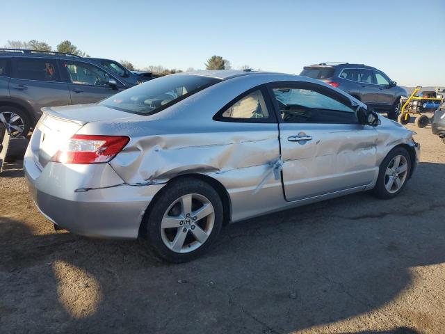 2HGFG12908H547530 - 2008 HONDA CIVIC EXL SILVER photo 3
