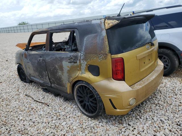 JTLKE50E181057692 - 2008 TOYOTA SCION XB GOLD photo 2