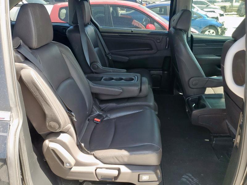 5FNRL6H75JB024641 - 2018 HONDA ODYSSEY EXL Noir photo 11