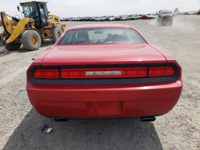 2B3CJ4DGXBH524684 - 2011 DODGE CHALLENGER RED photo 6