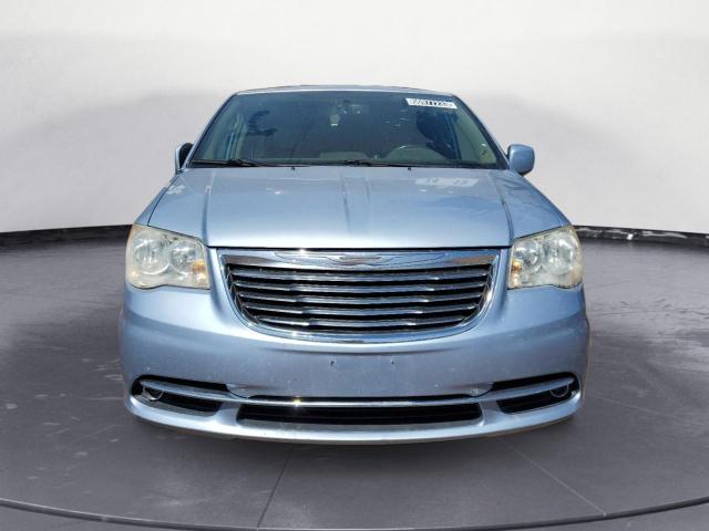 2C4RC1BG9DR574350 - 2013 CHRYSLER TOWN & COU TOURING BLUE photo 5