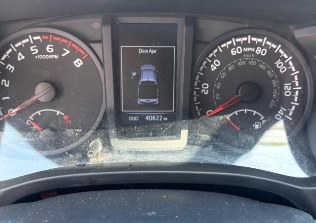 3TYAX5GN3NT045179 - 2022 TOYOTA TACOMA DOUBLE CAB წითელი ფოტო 8