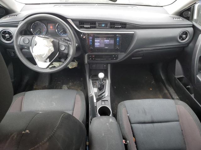5YFBURHEXKP940932 - 2019 TOYOTA COROLLA L Gümüş foto 8