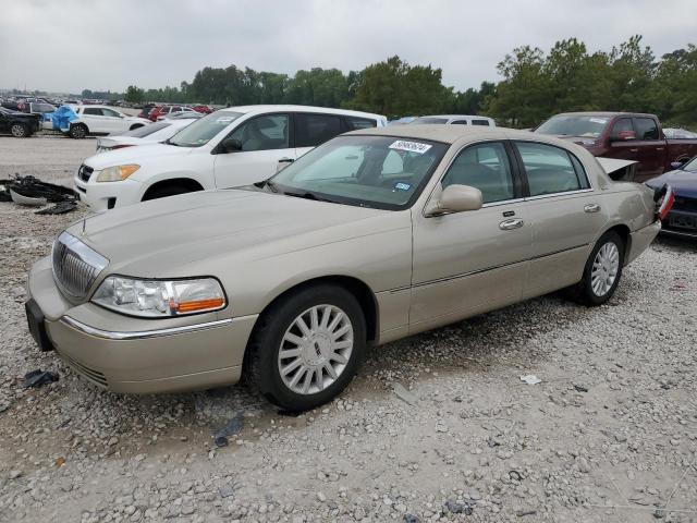 1LNHM81W84Y601667 - 2004 LINCOLN TOWN CAR EXECUTIVE BEIGE photo 1