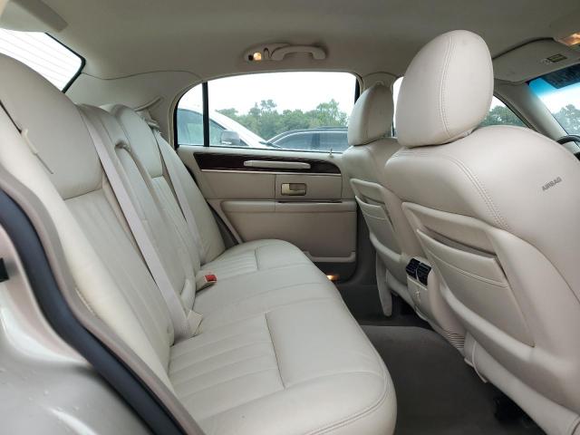 1LNHM81W84Y601667 - 2004 LINCOLN TOWN CAR EXECUTIVE BEIGE photo 10