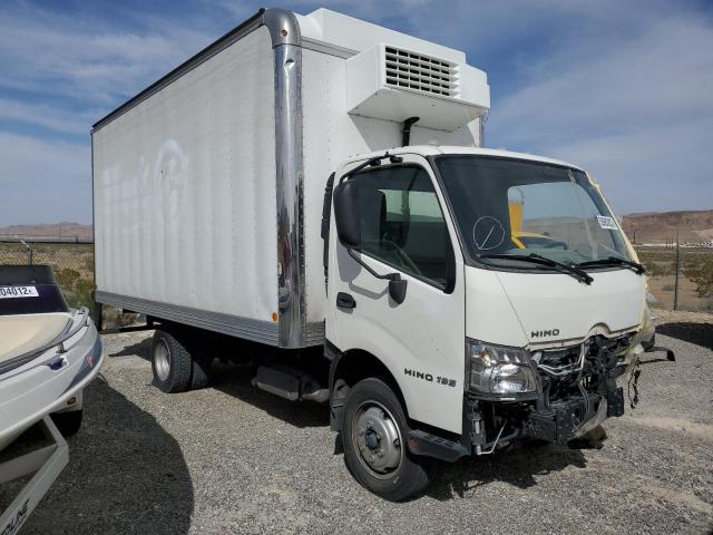 JHHRDM2H1GK003328 - 2016 HINO 195 WHITE photo 4