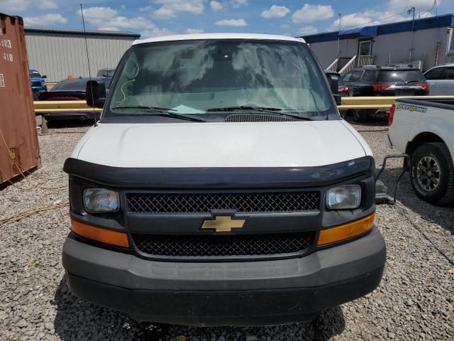 1GCSGAFX2B1117896 - 2011 CHEVROLET EXPRESS G1 WHITE photo 5