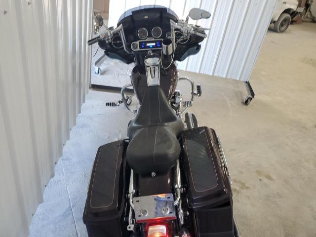 1HD1FCW145Y653197 - 2005 HARLEY-DAVIDSON FLHTCUI 黑色 照片 6